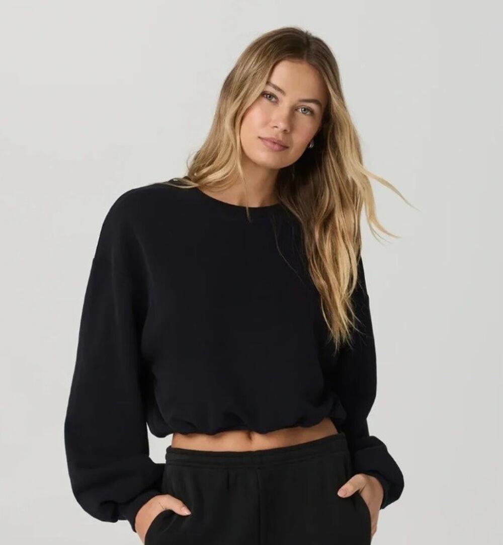 Vuori Women's Sz XS Sedona Cropped Bubble Crew Black Soft Sweatshirt